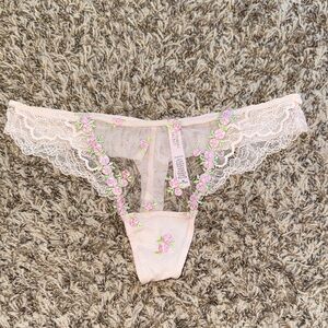 Victoria’s Secret Thong Panty